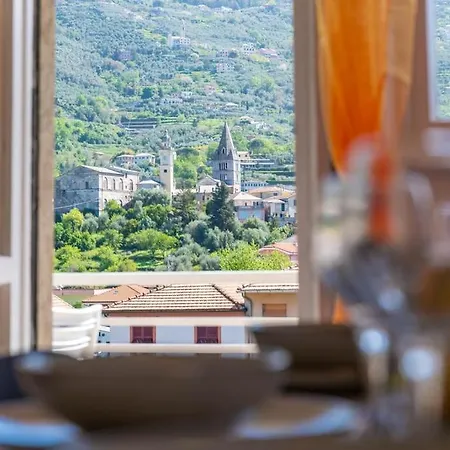 Lägenhet Biancaluna Esclusivo 130 Mq San Salvatore (Genoa)