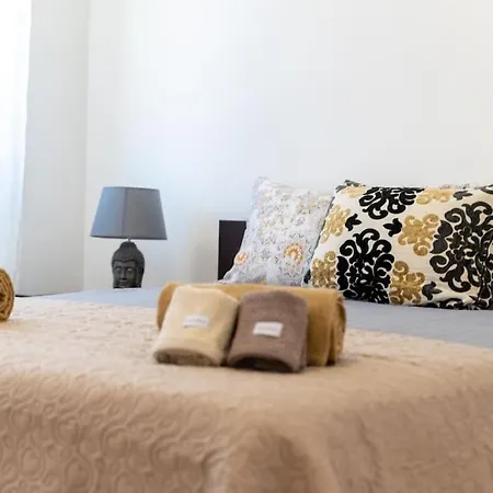 Biancaluna Esclusivo 130 Mq * San Salvatore (Genoa)