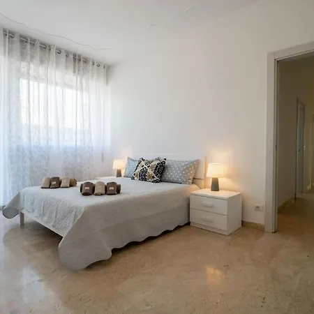 Apartmán Biancaluna Esclusivo 130 Mq San Salvatore (Genoa)