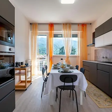 Biancaluna Esclusivo 130 Mq * San Salvatore (Genoa)