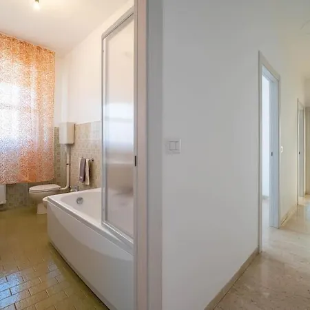 Apartmán Biancaluna Esclusivo 130 Mq *